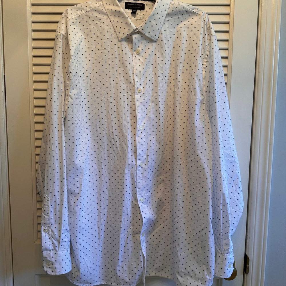 Banana Republic XXL Slim Dress Shirt White Blue‎ Dot Wrinkle Resistant